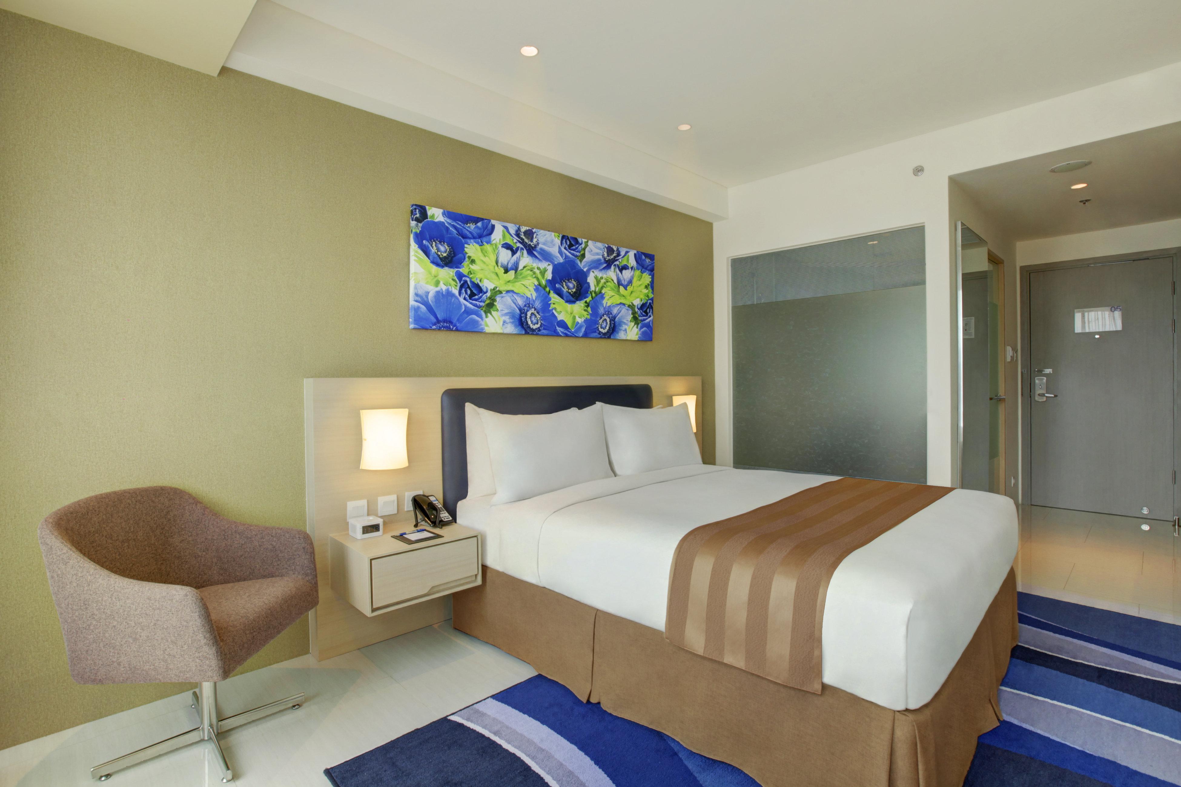 Holiday Inn Express Jakarta International Expo By Ihg Exterior foto